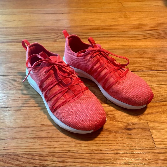 Puma Pink Athletic Tennis Shoes- Lightweight Performance Mesh with soft foam - Picture 1 of 7